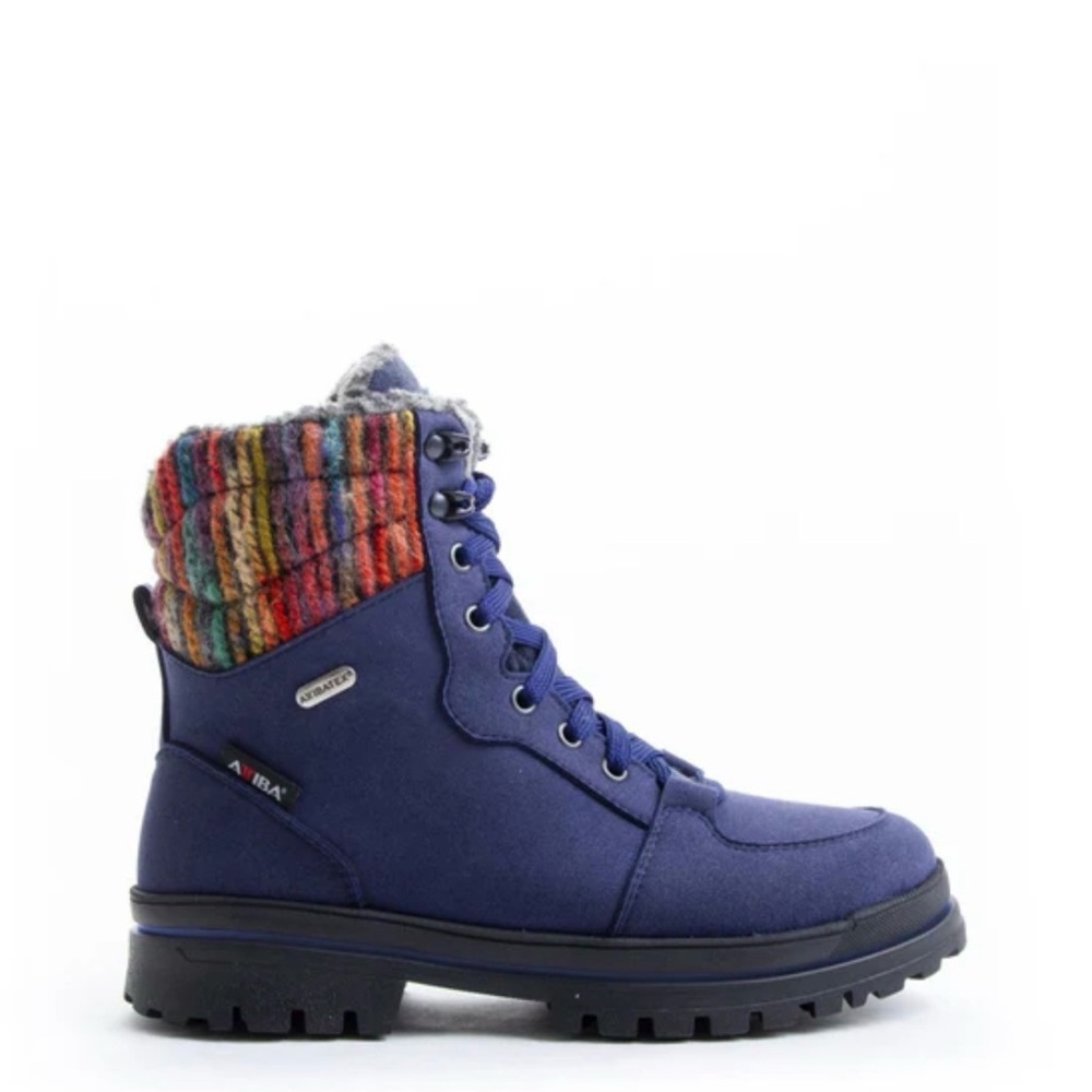Attiba 112OC69 winter boots for women, featuring a water-resistant ice cleats